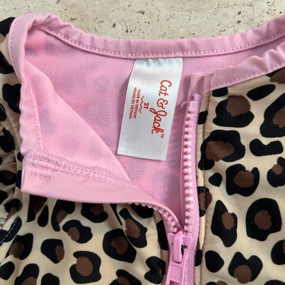 Girls Cat and Jack Leopard Print Swimsuit Size 2T - Picture 3 of 3
